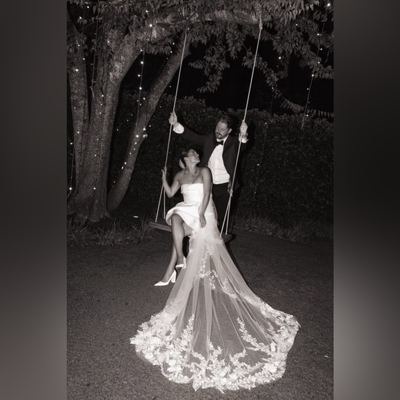 Cristine Strapless Mini in Ivory - size AU 10 / US 6 - Picture 8 of 8